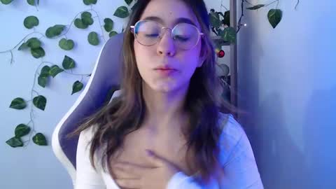   online show from February 2025 12:14:02 PM