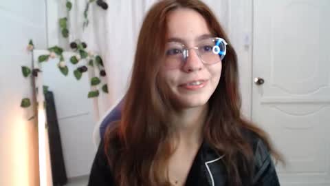   online show from November 2025 01:10:02 PM