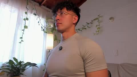 Snapshot of blake_levi chatting on May 2026 06:02:02 PM Blake Levi Independent Model online show from May 2026 06:02:02 PM