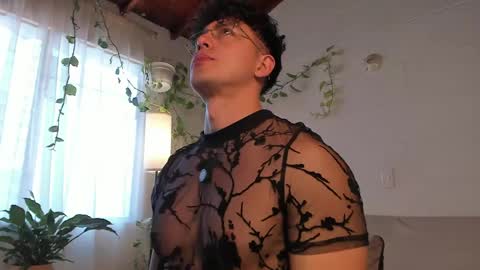 Snapshot of blake_levi chatting on May 2026 01:05:02 PM Blake Levi Independent Model online show from May 2026 01:05:02 PM