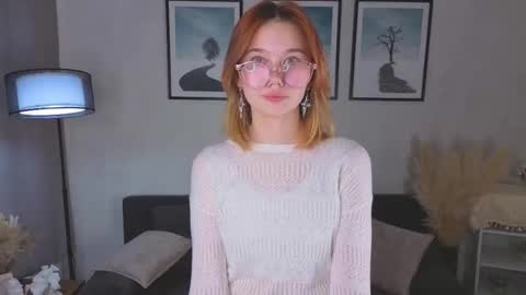 Eliza online show from October 2025 10:16:02 AM