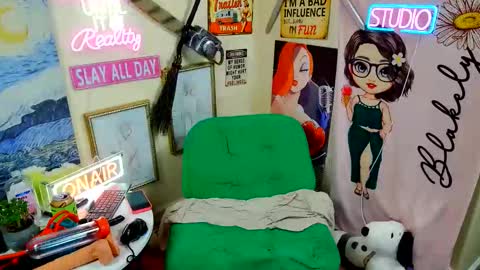 Blakely Morningstar   online show from April 2026 08:04:02 AM