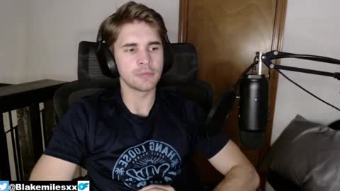 Snapshot of blakemiles2 chatting on December 2024 03:47:02 AM Blake Miles online show from December 2024 03:47:02 AM