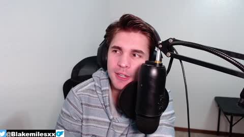 Snapshot of blakemiles2 chatting on December 2024 05:19:01 PM Blake Miles online show from December 2024 05:19:01 PM