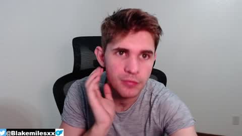 Snapshot of blakemiles2 chatting on January 2025 04:06:01 AM Blake Miles online show from January 2025 04:06:01 AM