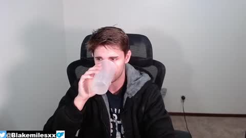 Snapshot of blakemiles2 chatting on February 2025 02:39:01 AM Blake Miles online show from February 2025 02:39:01 AM