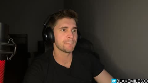 Snapshot of blakemiles2 chatting on May 2026 03:00:01 AM Blake Miles online show from May 2026 03:00:01 AM