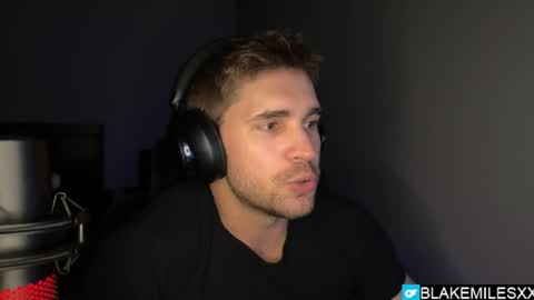 Snapshot of blakemiles2 chatting on May 2026 01:35:01 AM Blake Miles online show from May 2026 01:35:01 AM