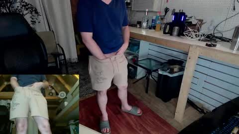 Snapshot of blakenextdoor chatting on April 2026 01:41:02 AM Blake Jonson online show from April 2026 01:41:02 AM