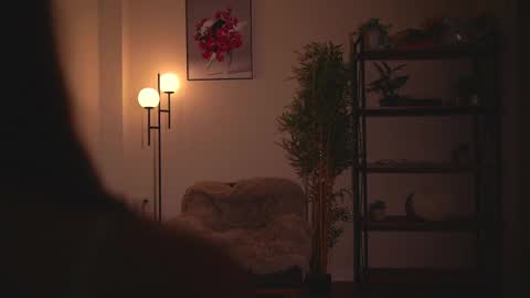 Scarlett NEXT LIVE  5AM gmt online show from September 2025 04:47:01 AM