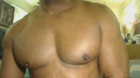 Snapshot of blkbiguncut10462 chatting on February 2025 01:17:02 PM blkbiguncut10462 online show from February 2025 01:17:02 PM