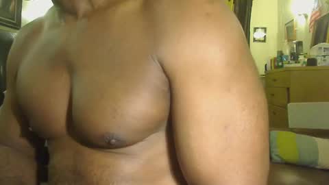 Snapshot of blkbiguncut10462 chatting on March 2025 02:26:01 AM blkbiguncut10462 online show from March 2025 02:26:01 AM