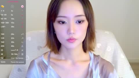 Snapshot of blon_kater chatting on October 2025 03:13:02 AM YoYo online show from October 2025 03:13:02 AM