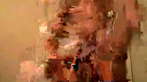 Snapshot of blond_n_blessed chatting on November 2025 04:00:02 AM blond_n_blessed online show from November 2025 04:00:02 AM