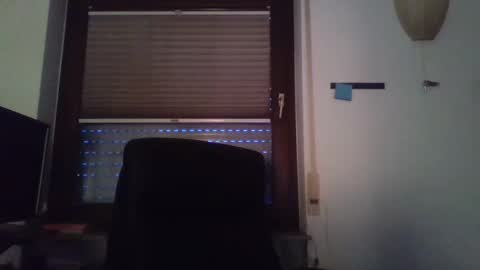 blonde32m online show from February 2025 04:41:02 PM