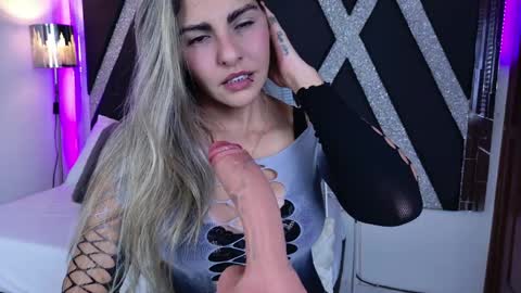 Snapshot of blonde_cat1515 chatting on May 2026 05:26:02 AM alejandra online show from May 2026 05:26:02 AM