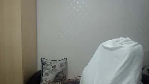 Snapshot of blondeagle chatting on June 2026 06:58:01 PM Mr Blond online show from June 2026 06:58:01 PM