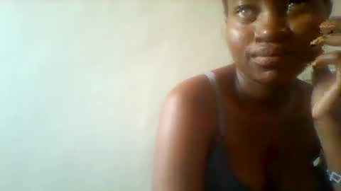Snapshot of blondebarbiey chatting on February 2025 05:26:01 AM blonde online show from February 2025 05:26:01 AM