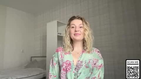 blondie_xoxoxo online show from March 2026 07:01:02 AM