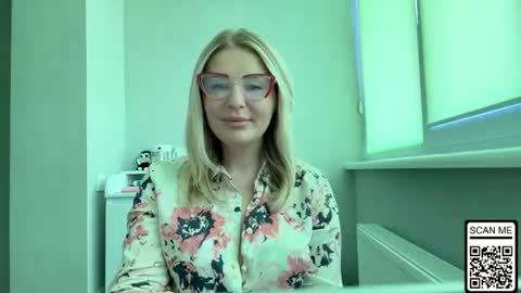 Snapshot of blondie_xoxoxo chatting on July 2026 10:21:02 AM blondie_xoxoxo online show from July 2026 10:21:02 AM