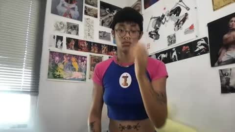 bloodrushbabe online show from August 2026 12:31:01 AM