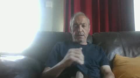 bloody52 online show from May 2026 08:19:02 AM