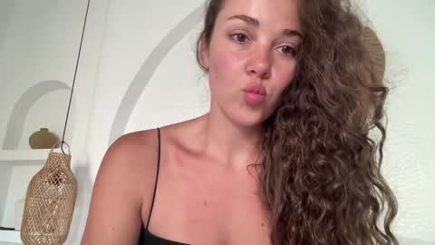 Emma Bloom online show from February 2026 12:17:02 AM