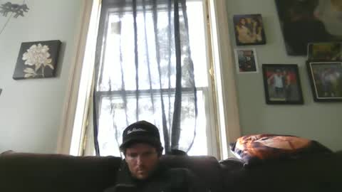 Snapshot of blowme19866 chatting on February 2025 02:06:02 PM blowme19866 online show from February 2025 02:06:02 PM