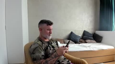 Snapshot of blowmyxxl chatting on September 2025 08:47:01 AM Nico online show from September 2025 08:47:01 AM