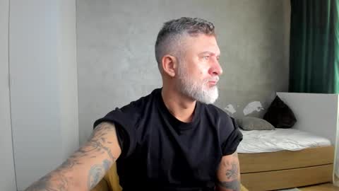 Snapshot of blowmyxxl chatting on September 2025 05:07:01 AM Nico online show from September 2025 05:07:01 AM