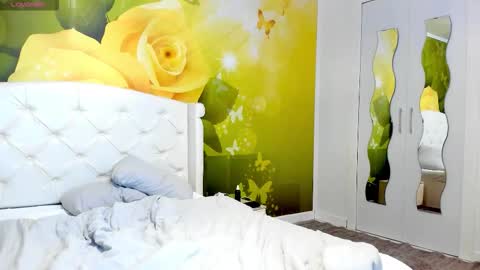 Snapshot of blowmyxxl chatting on November 2025 02:50:01 PM Nico online show from November 2025 02:50:01 PM