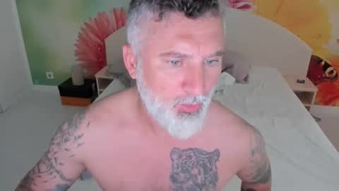 Snapshot of blowmyxxl chatting on November 2025 12:13:01 PM Nico online show from November 2025 12:13:01 PM