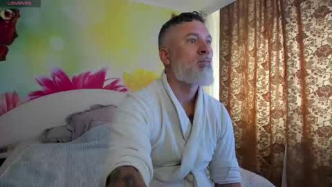 Snapshot of blowmyxxl chatting on December 2025 08:42:02 AM Nico online show from December 2025 08:42:02 AM