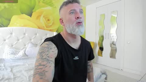 Snapshot of blowmyxxl chatting on February 2026 08:46:01 AM Nico online show from February 2026 08:46:01 AM