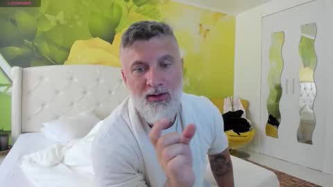 Snapshot of blowmyxxl chatting on March 2026 01:06:02 PM Nico online show from March 2026 01:06:02 PM