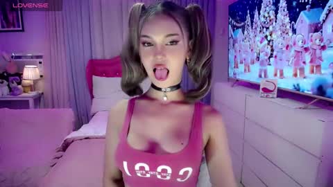 Snapshot of blue_aiveexx chatting on December 2025 05:25:01 AM aivee online show from December 2025 05:25:01 AM