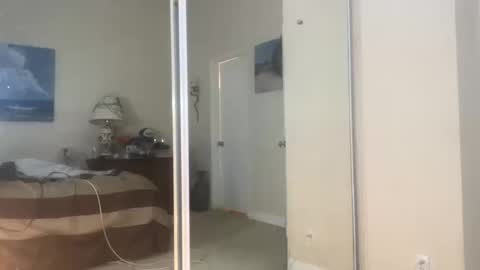 Snapshot of blue_cum_bunny123 chatting on October 2025 12:04:01 PM blue_cum_bunny123 online show from October 2025 12:04:01 PM