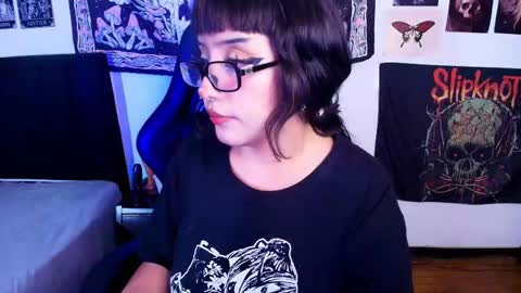 blue katt online show from February 2026 05:40:02 AM