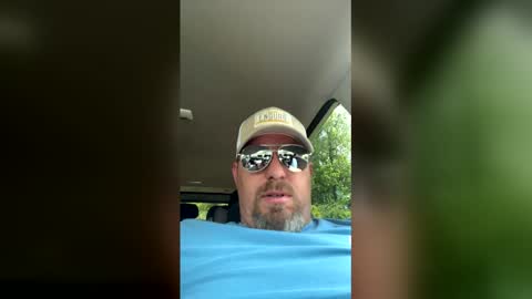Snapshot of bluecollartexan chatting on April 2026 06:57:02 PM bluecollartexan online show from April 2026 06:57:02 PM