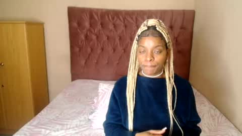 Snapshot of bluedi622952 chatting on August 2026 09:26:02 AM Tee online show from August 2026 09:26:02 AM