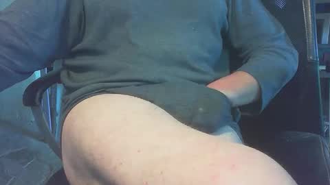 Snapshot of blueeye2308 chatting on May 2026 09:04:01 AM blueeye2308 online show from May 2026 09:04:01 AM
