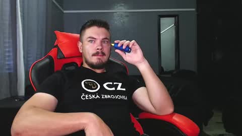 blueeyeboy0 online show from December 2024 03:59:02 AM