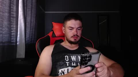 blueeyeboy0 online show from December 2024 04:53:01 AM