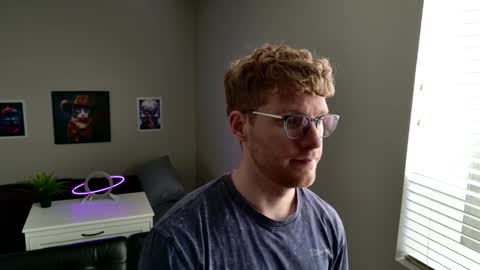 blueeyedtallguy online show from February 2026 09:09:02 PM