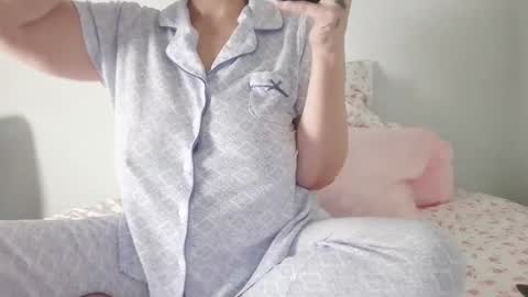 BlueEyes40DDDs online show from November 2025 03:34:02 PM