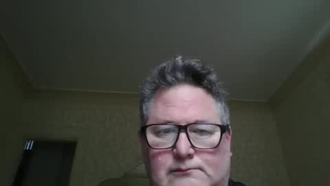 bluemoose70 online show from September 2025 03:26:01 PM