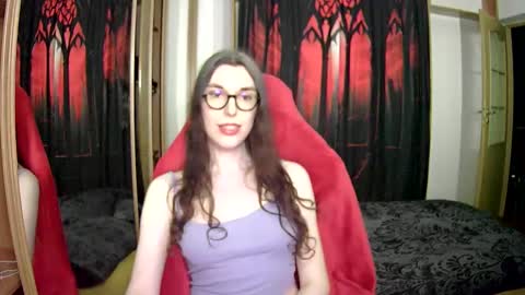 Snapshot of bluerose98 chatting on January 2025 06:28:01 PM Bluerose online show from January 2025 06:28:01 PM