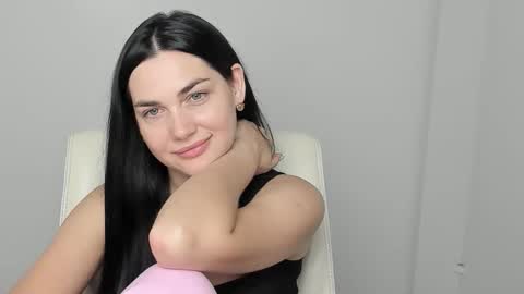 Kelly online show from September 2025 11:43:01 PM