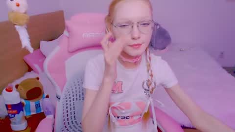 Snapshot of blush_alert chatting on July 2026 10:41:01 AM Diana online show from July 2026 10:41:01 AM