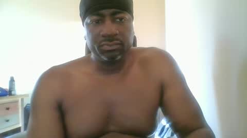 Snapshot of bluuthunder1914 chatting on December 2024 03:20:02 PM bluuthunder1914 online show from December 2024 03:20:02 PM